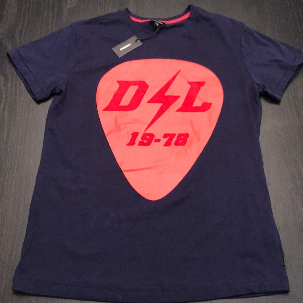 NWT MENS DIESEL SHIRT SIZE SLIM FIT MEDIUM
